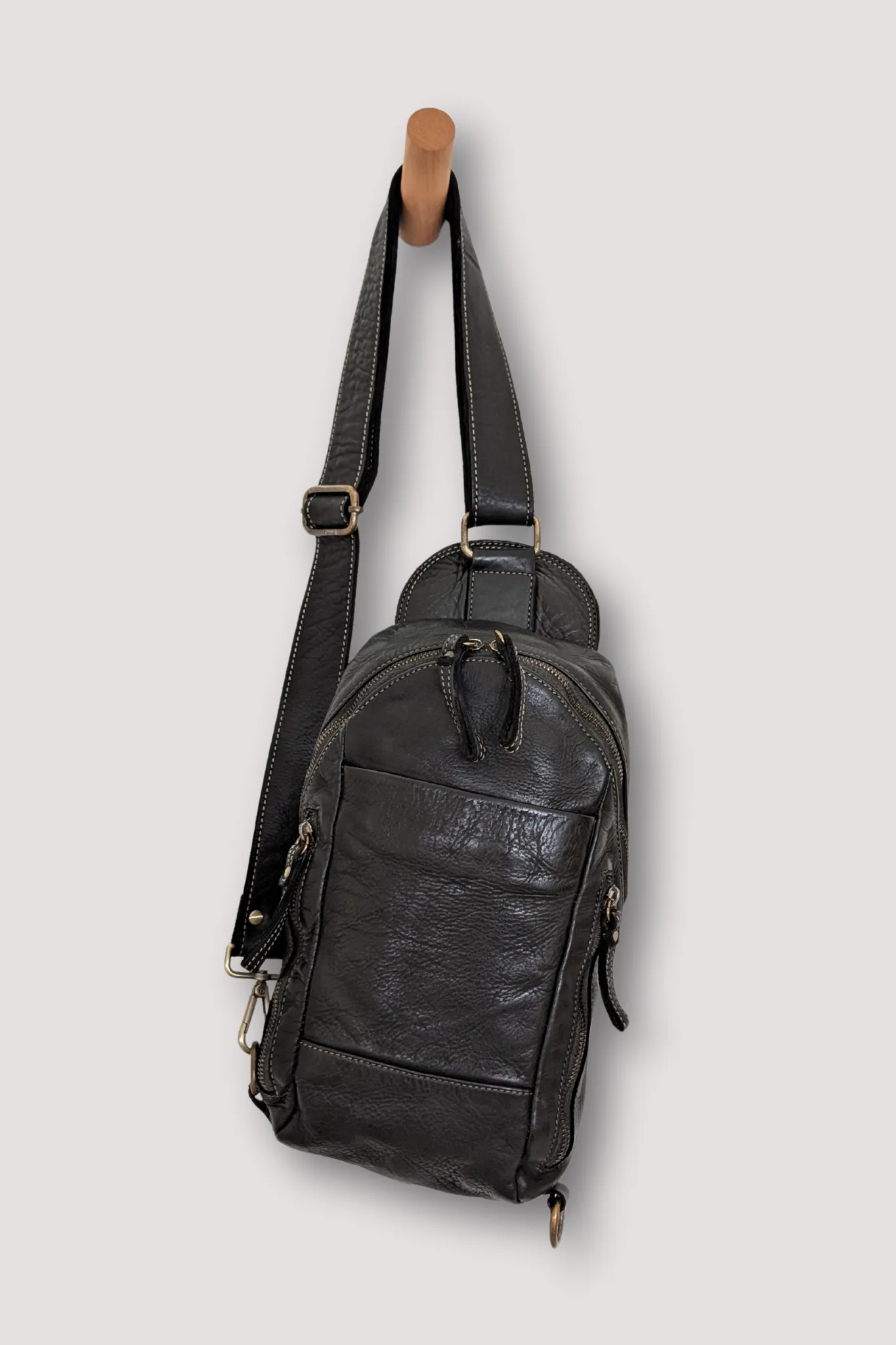 Movement Sling Bag - Black Out - CANADA