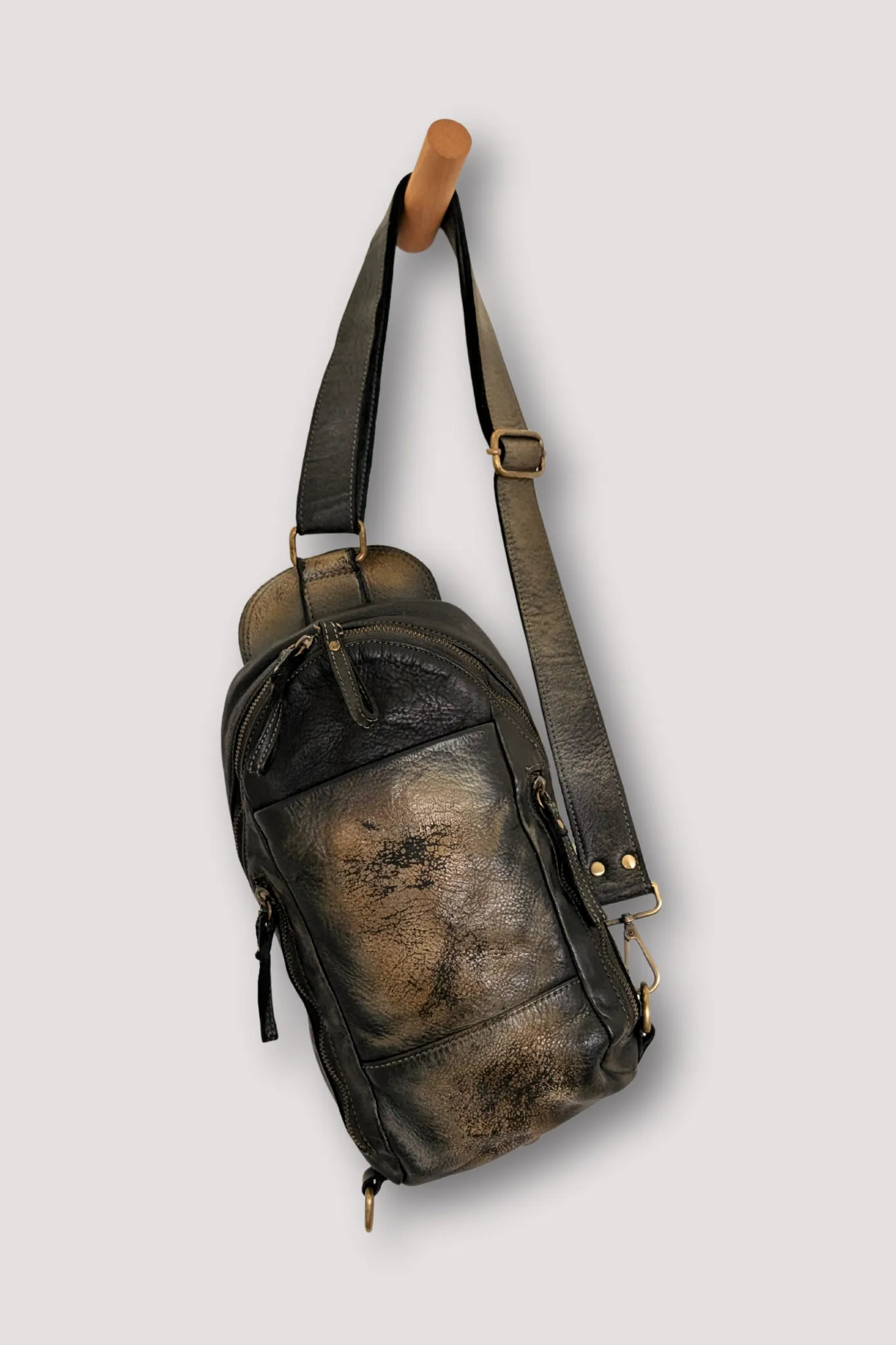 Movement Sling Bag - Raw Onyx - CANADA