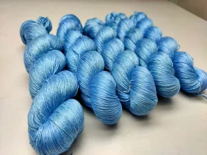 Mulberry Silk Yarn - 600M/100Gr. - Fun Blue