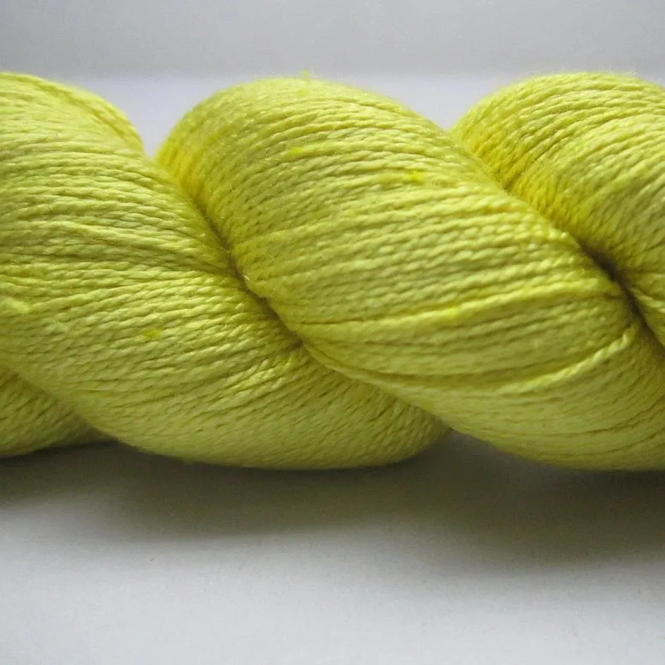 Mulberry Silk Yarn 900M/100Gr - 05