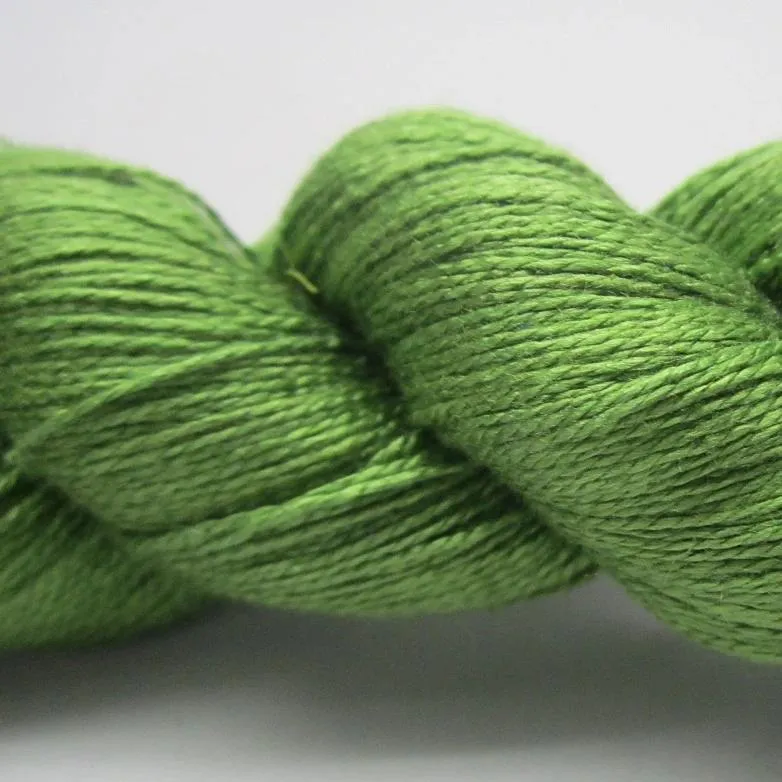 Mulberry Silk Yarn 900M/100Gr - 152