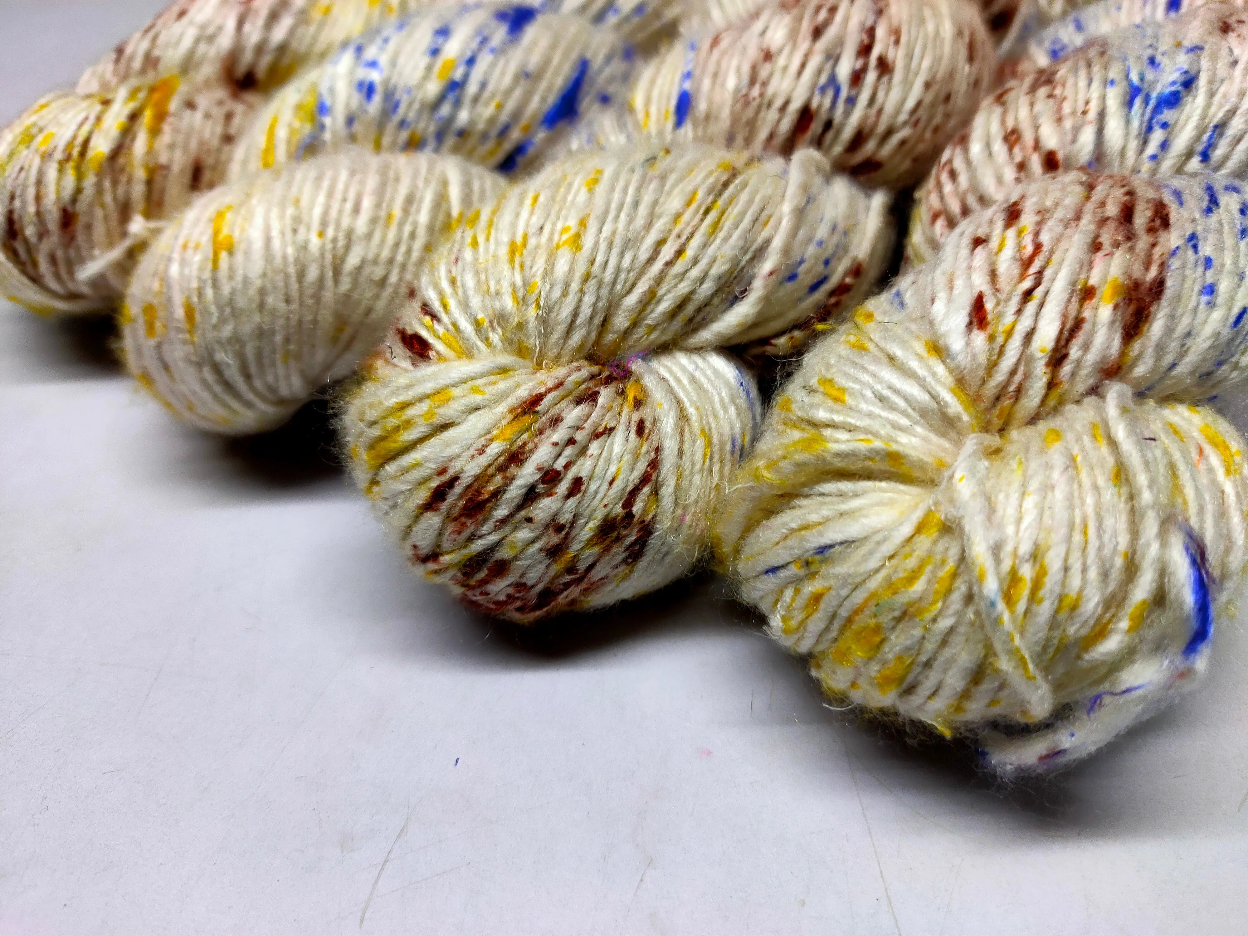 Mulberry Yarn Short Fiber - Choco Mango