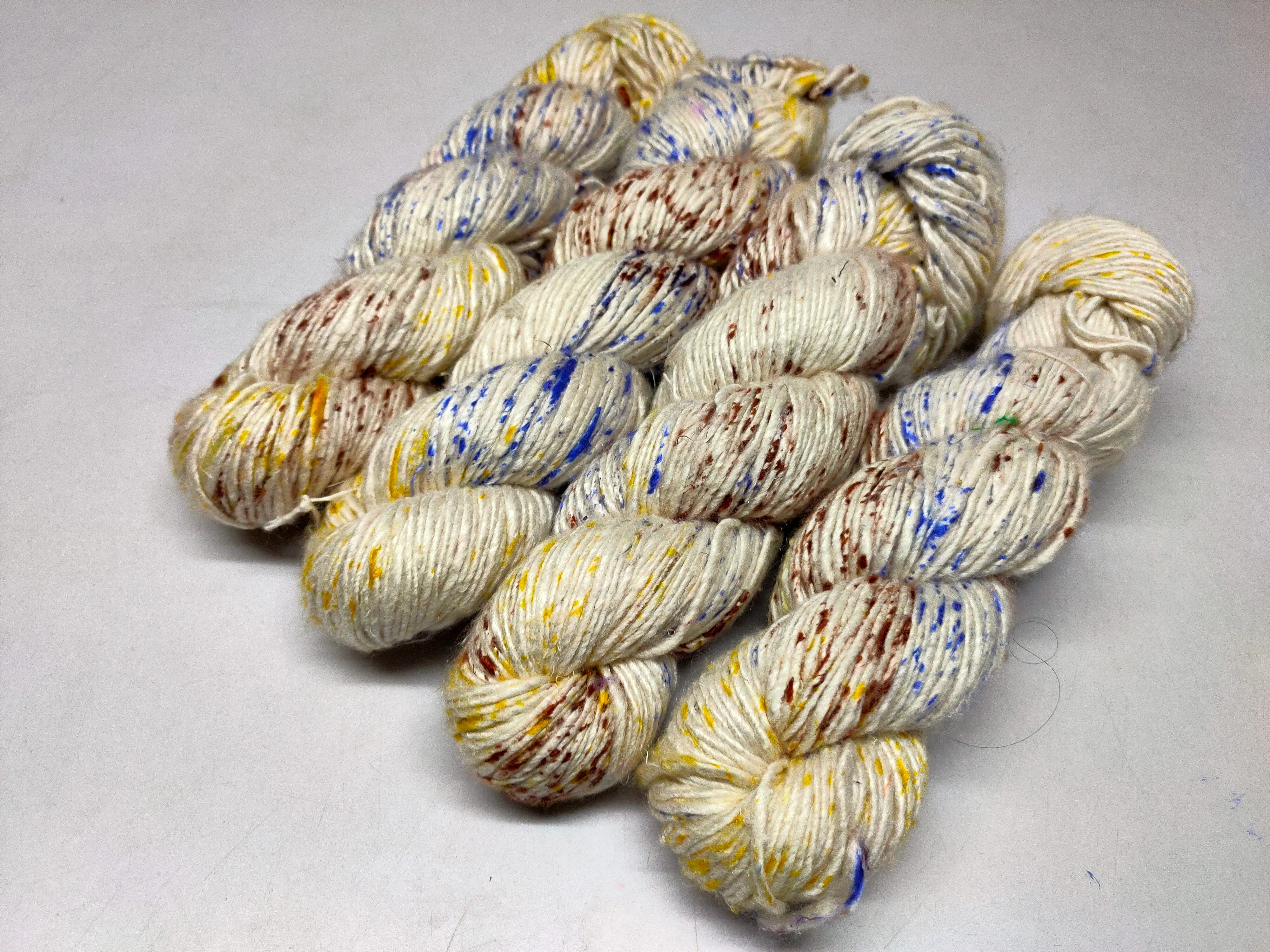 Mulberry Yarn Short Fiber - Choco Mango