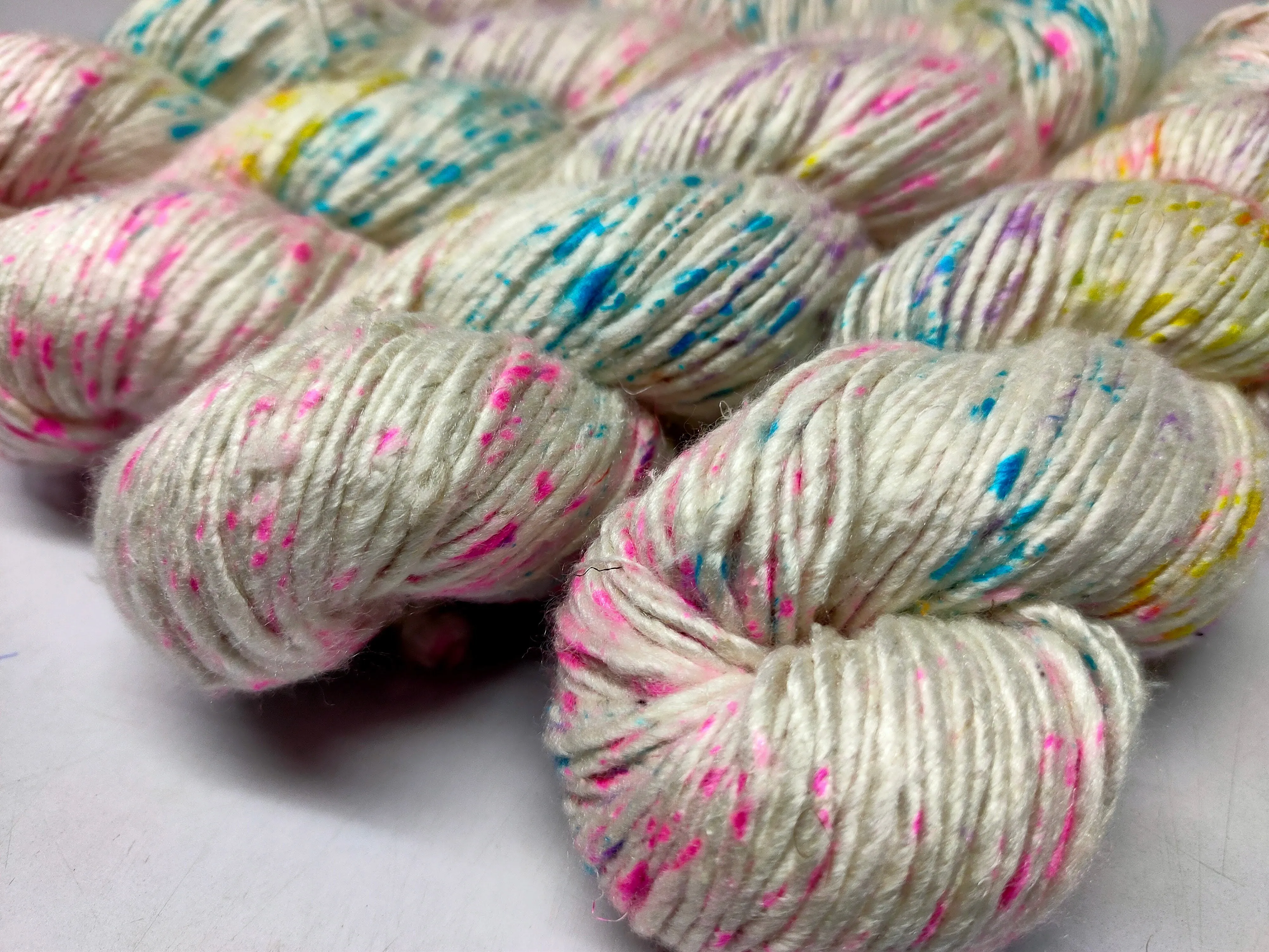 Mulberry Yarn Short Fiber - Vanilla Candy