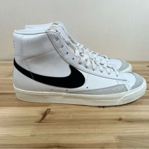 NEW Nike Blazer Mid '77 Vintage sneakers Mens 12 White Black