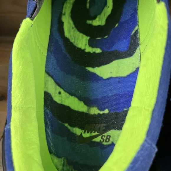 Nike Mens Size 12 SB Zoom Verona Slip Leo Blue Neon Green Casual Skate Sneakers