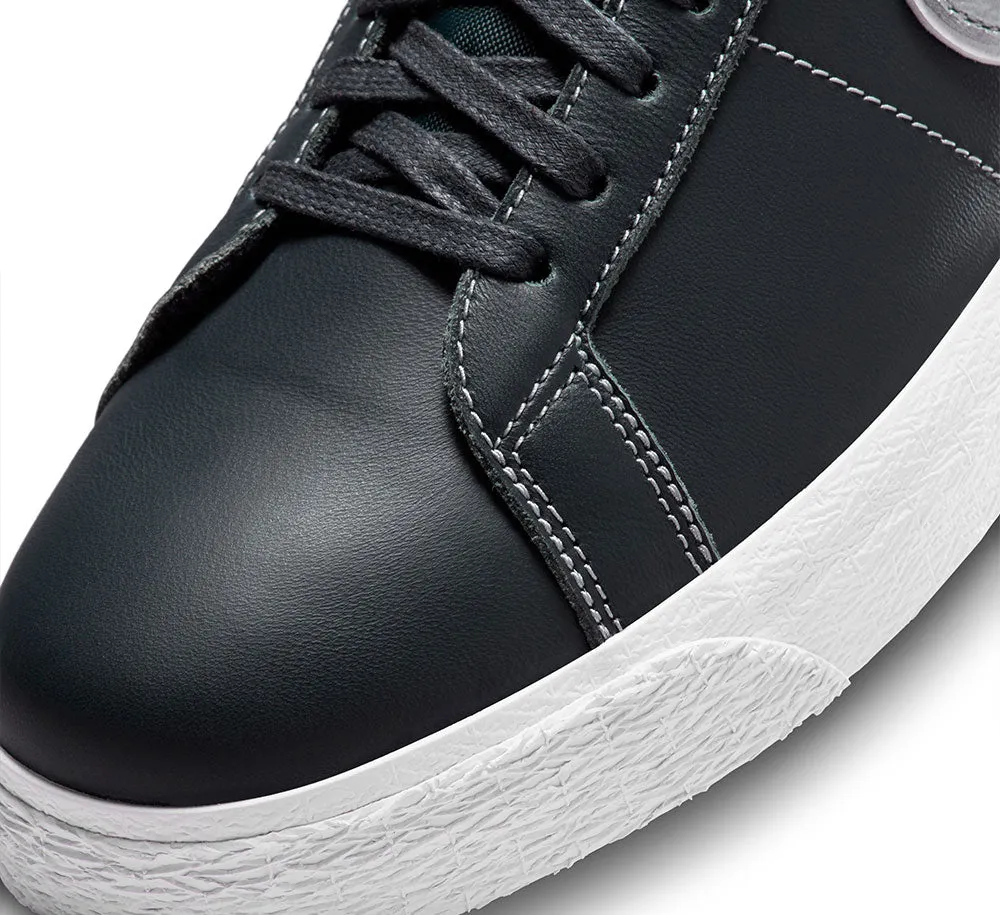 NIKE SB ZOOM BLAZER MID X MASON SILVA