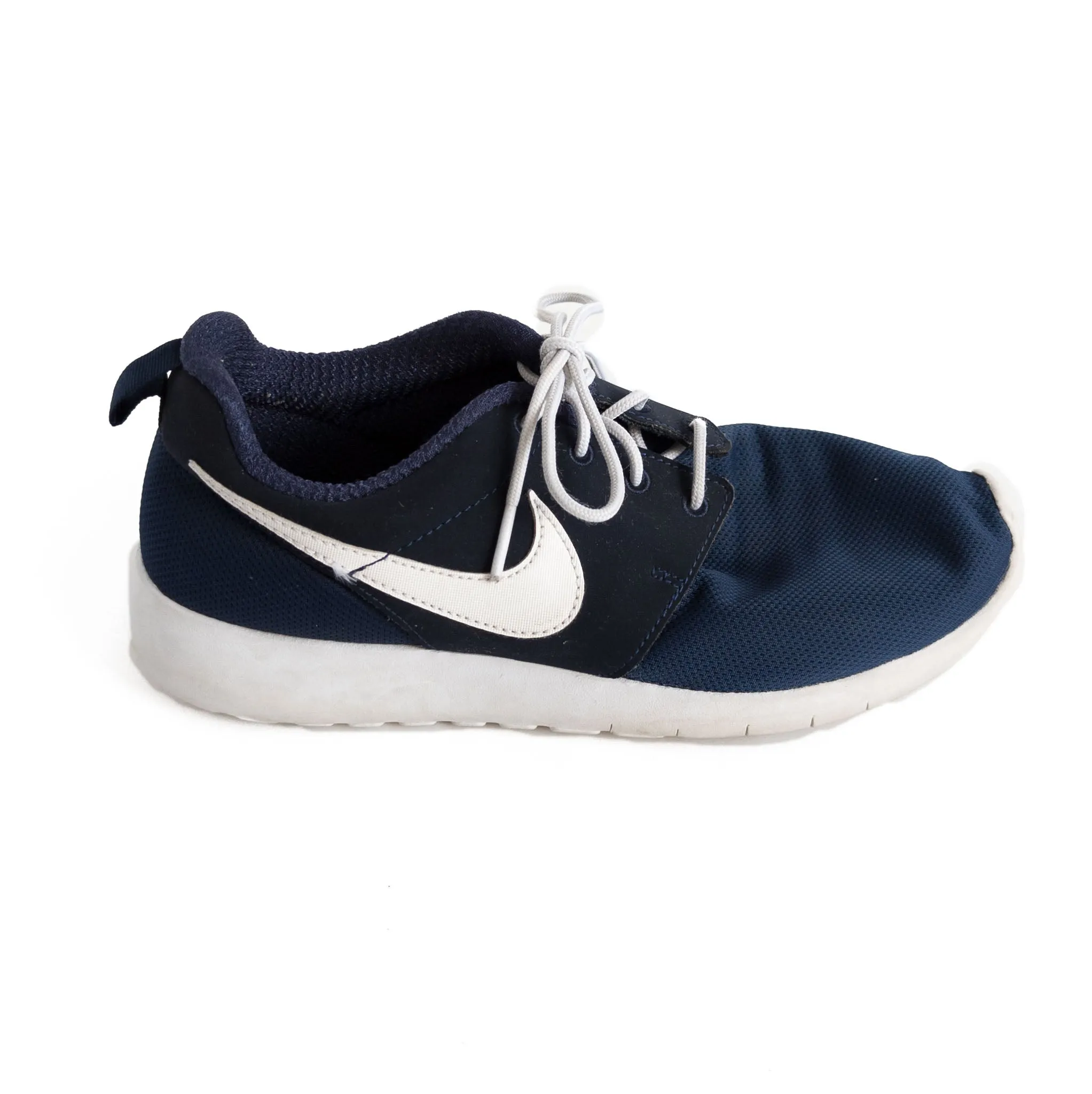 Nike sneakers 6