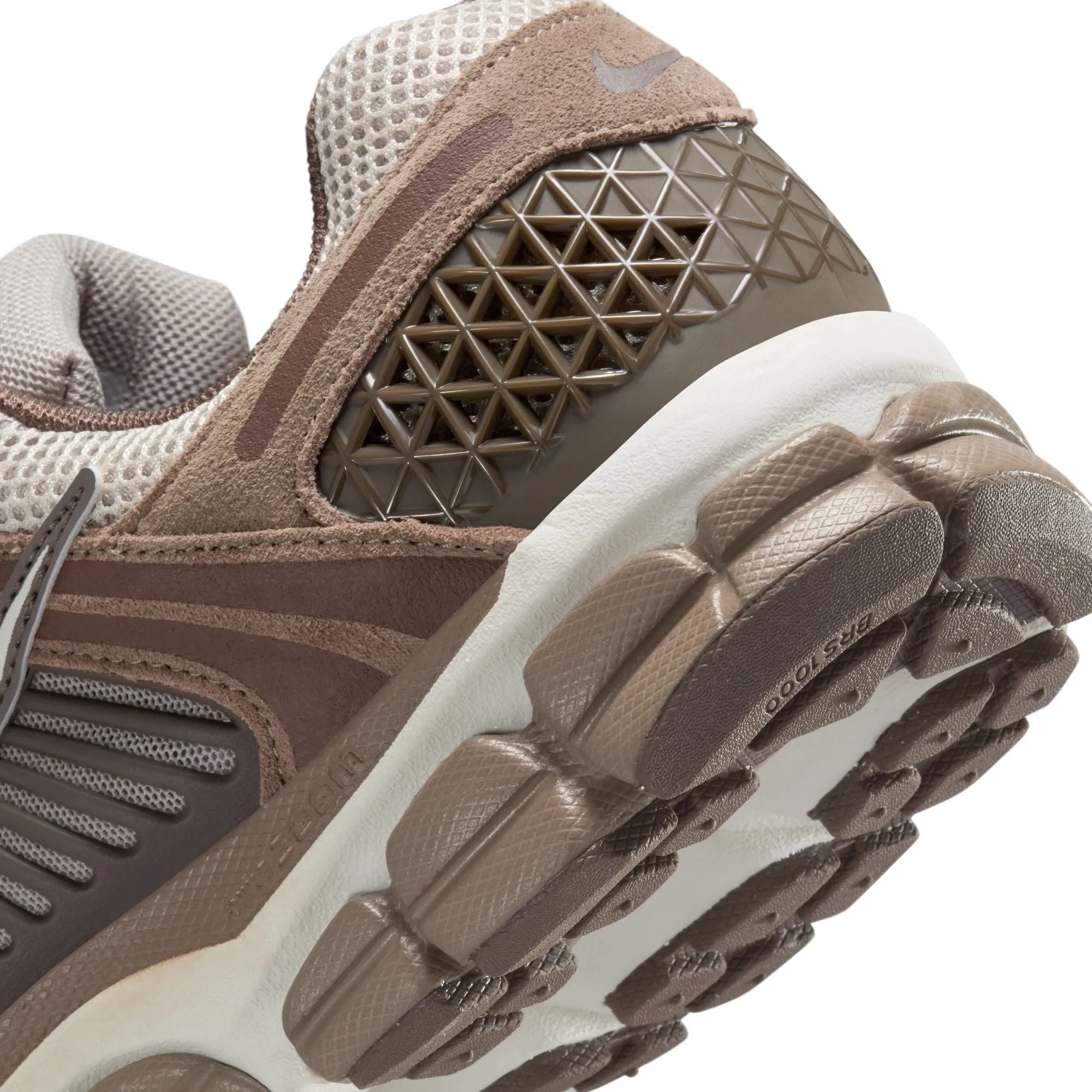 Nike Zoom Vomero 5 Men's Shoes