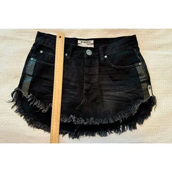 NWOT One teaspoon Junkyard Black Fringed Denim Mini Skirt