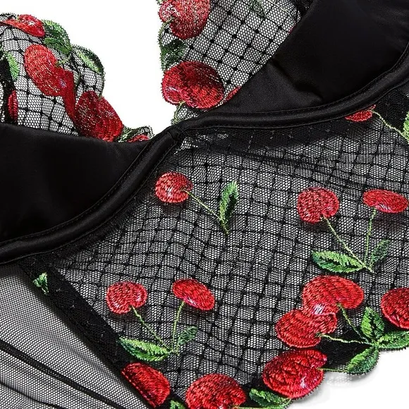 NWT Victoria's Secret Very Cherry Embroidery Quarter-Cup Corset Top Size 34B