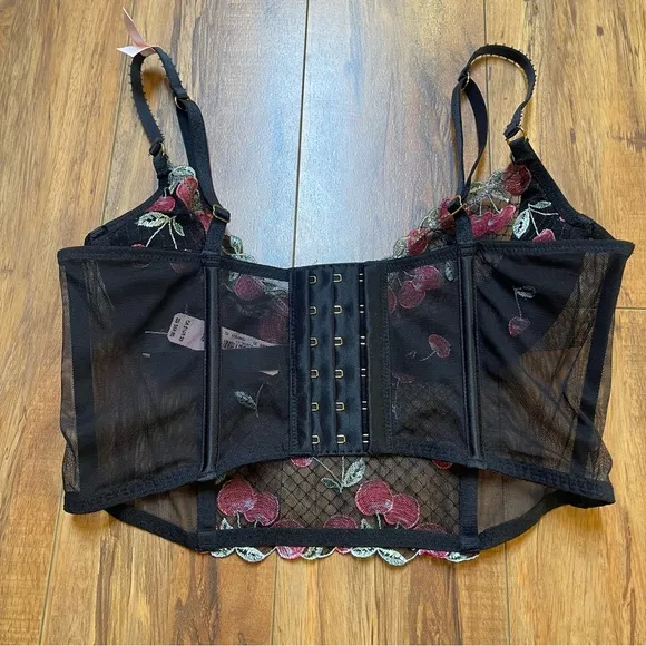 NWT Victoria's Secret Very Cherry Embroidery Quarter-Cup Corset Top Size 34B