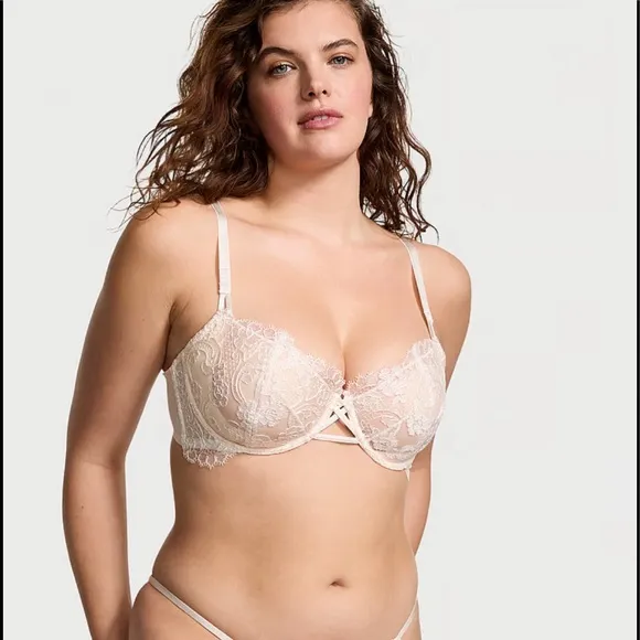 NWT VS Wicked Unlined Boho Floral Embroidery Balconette Bra with Matching Panty