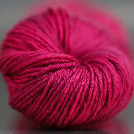 Oriana 8-ply (fingering)