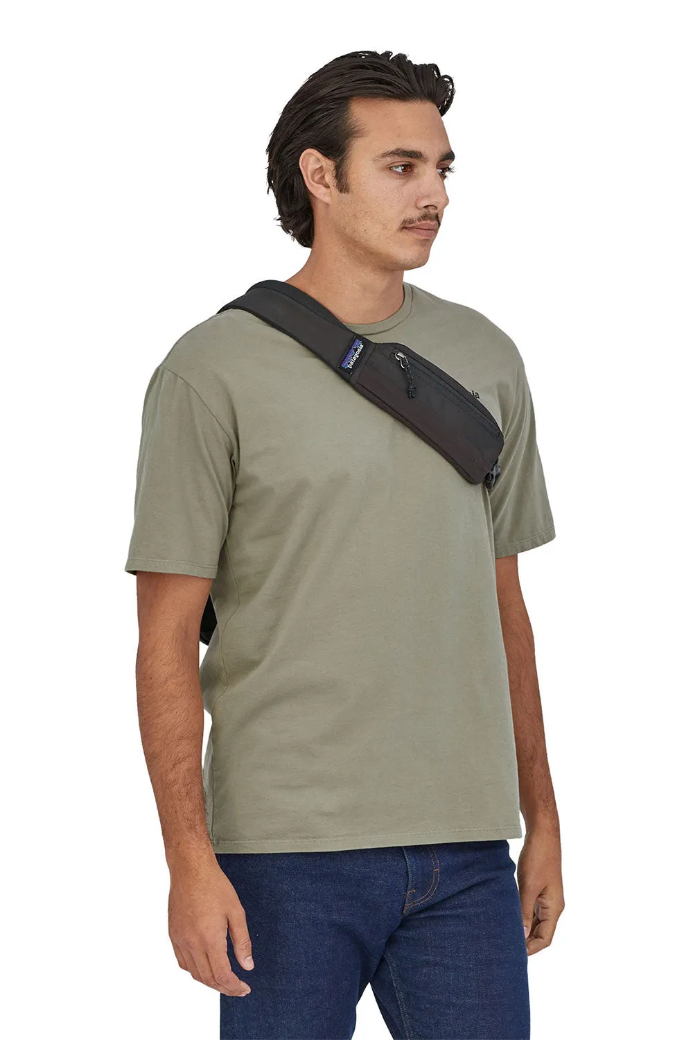 Patagonia Atom Sling Bag in Black | 48262-BLK