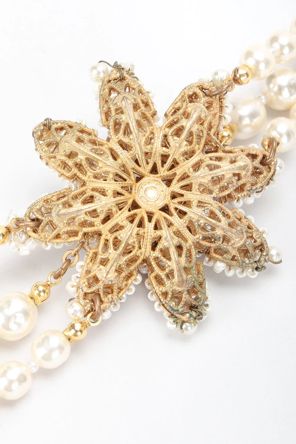 Pearl Flower Choker Necklace