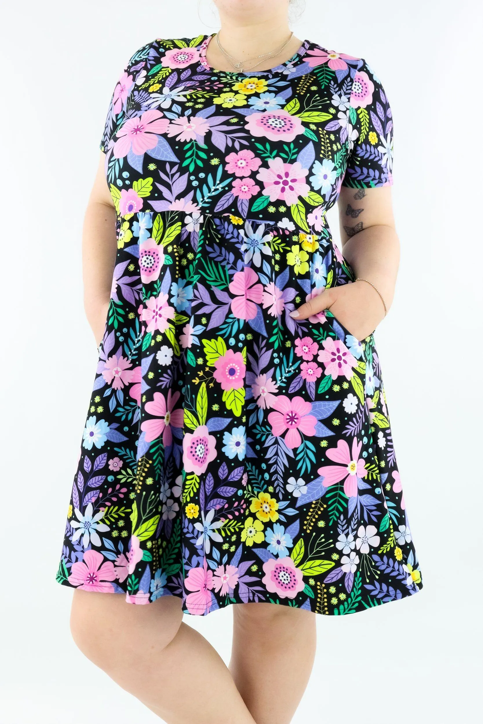 Pinky Flowers - Short Sleeve Skater Dress - Knee Length - Side Pockets