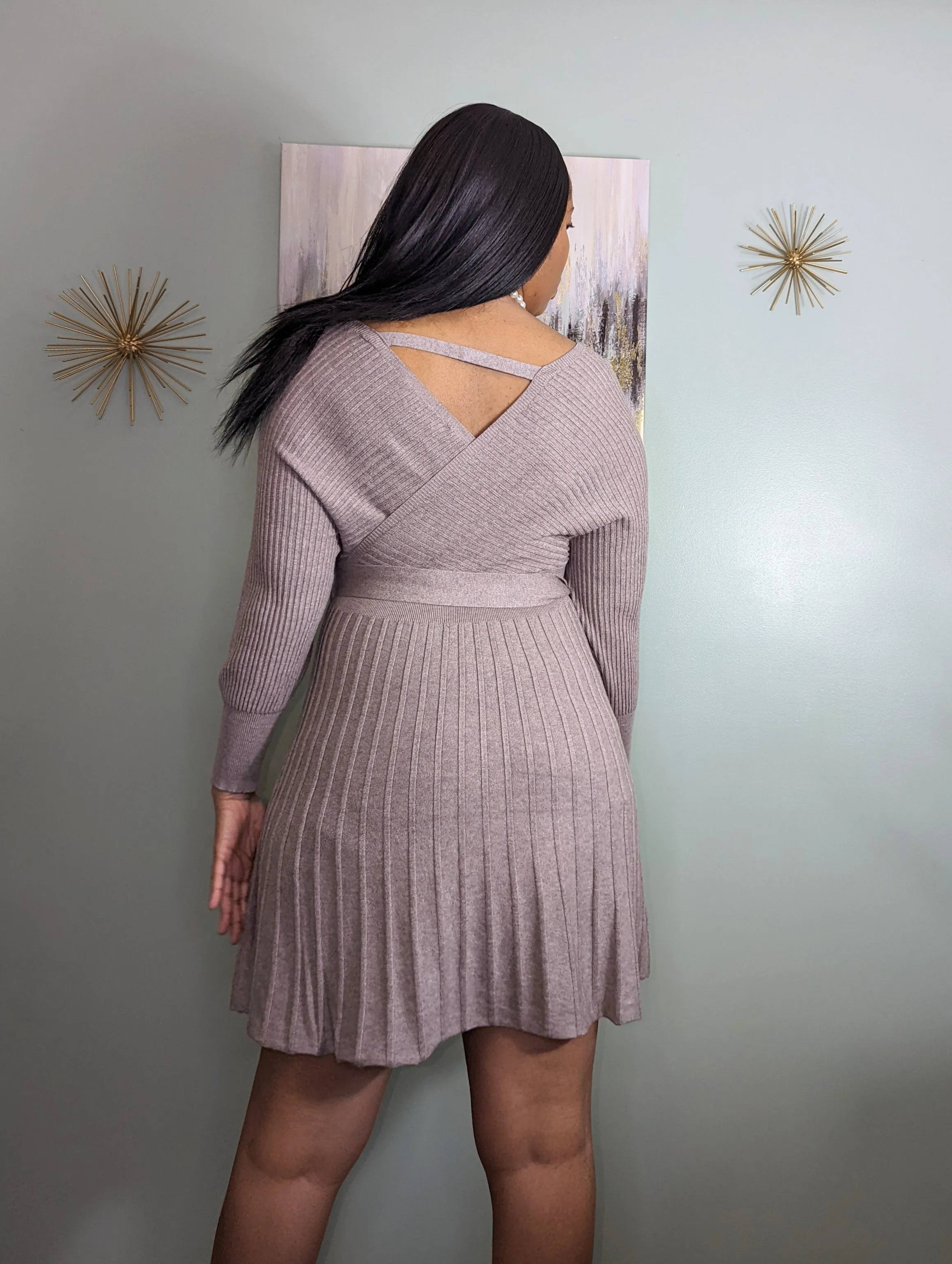 PLEATED SKIRT SWEATER DRESS (GREY)