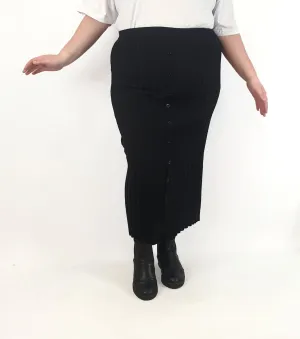 Proud Poppy black knit pencil skirt size XL/XXL