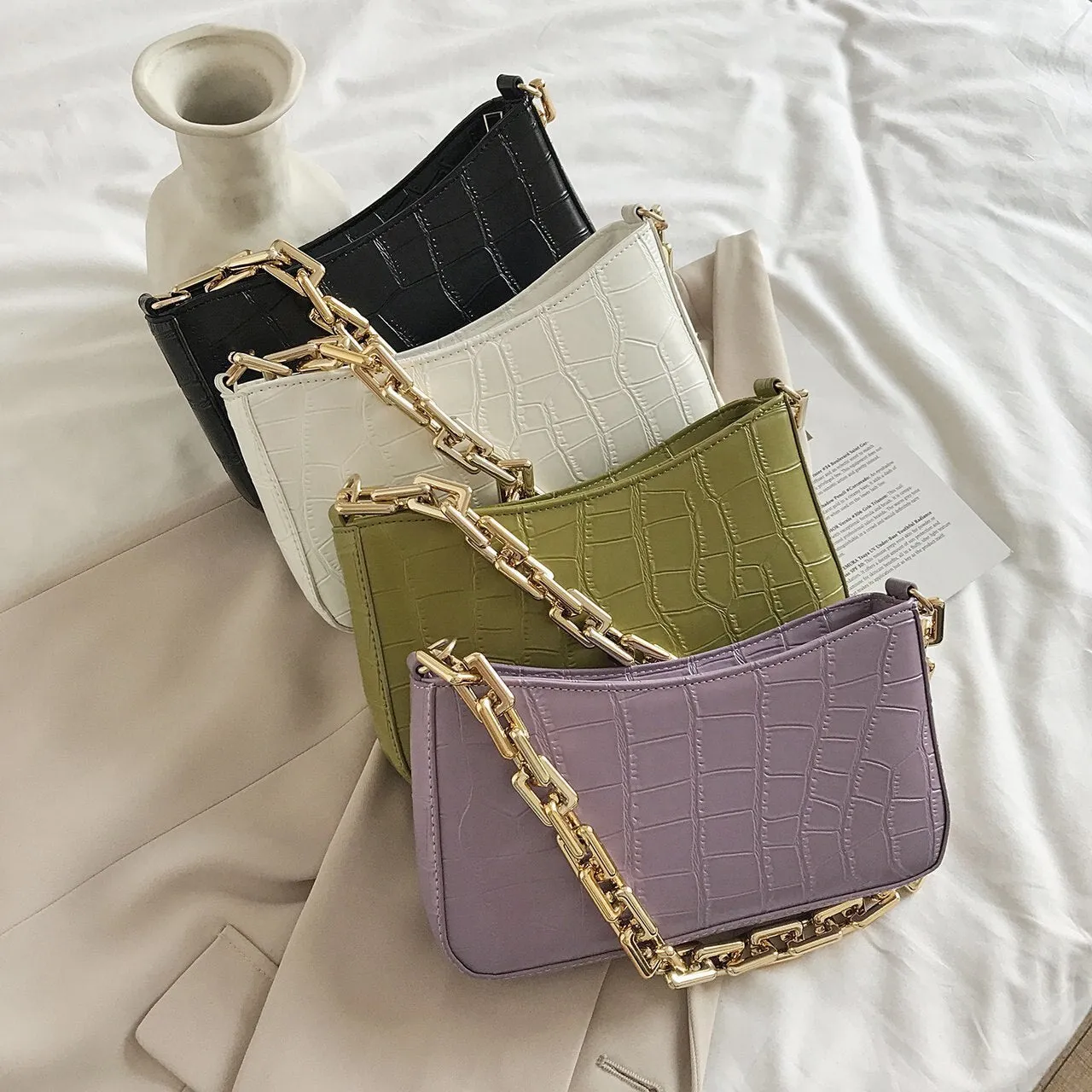 PU Chilo Leather  Chain Shoulder Bag For Women