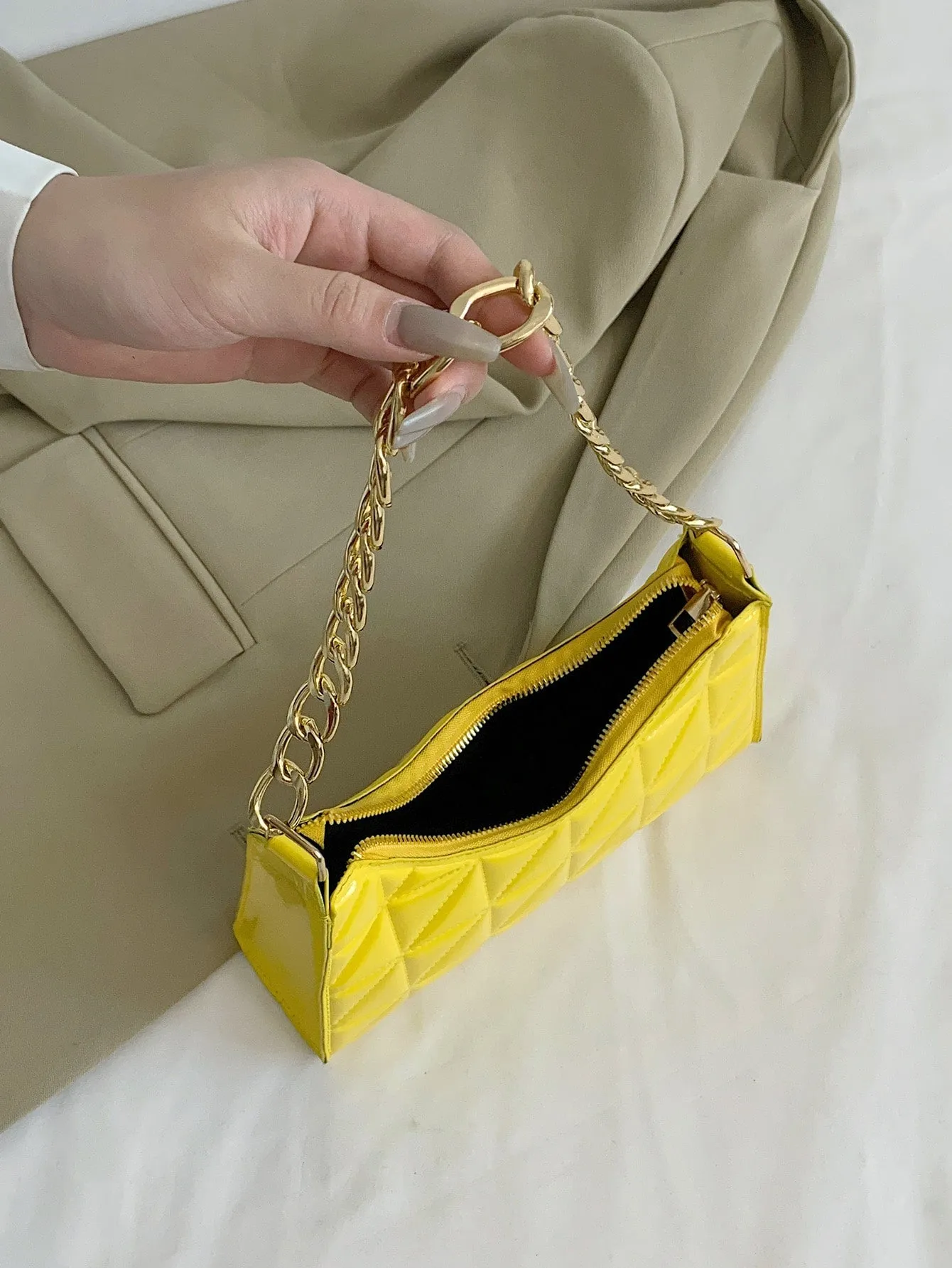 Quilted Pattern Baguette Bag - Yellow