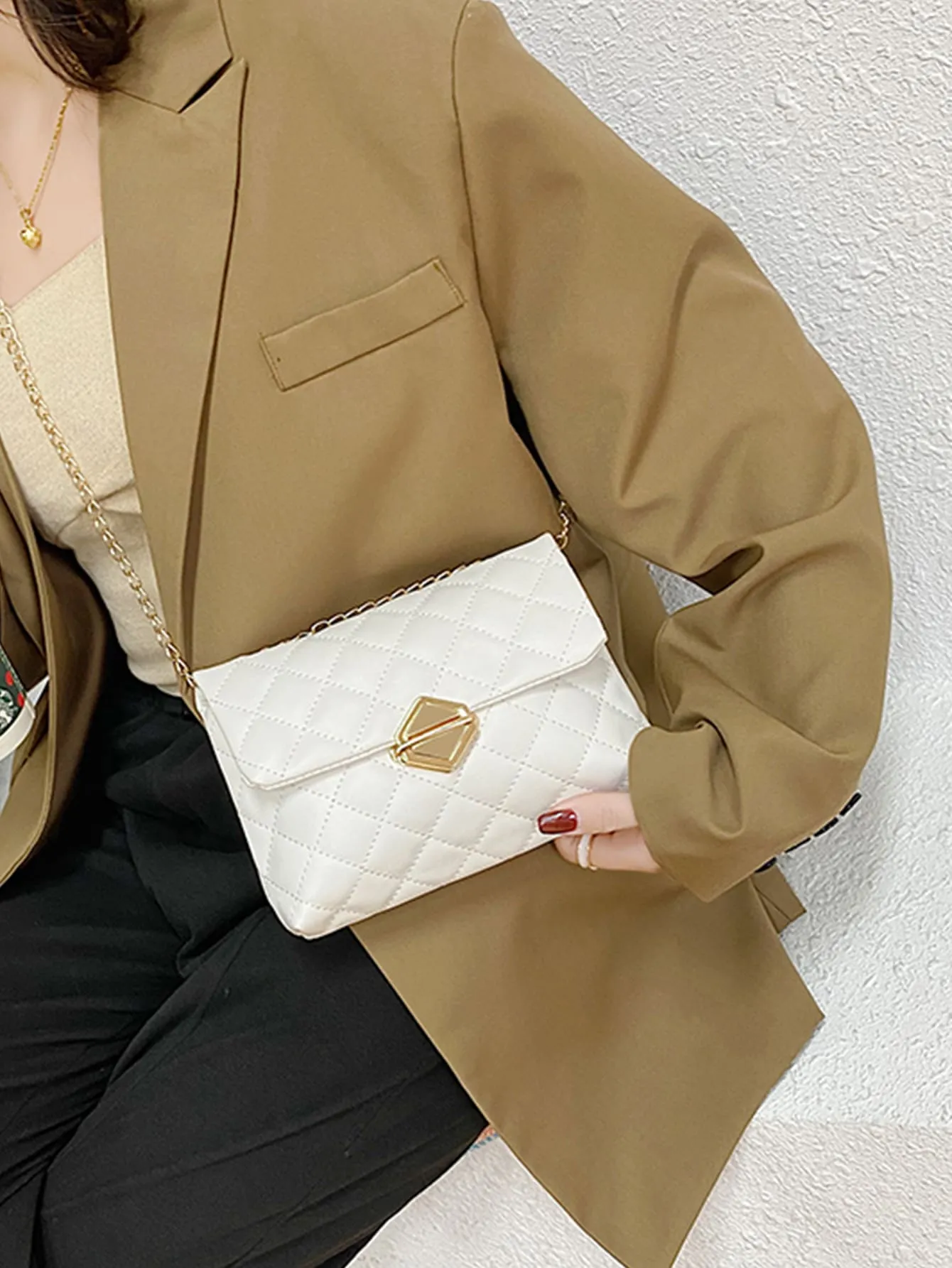Quilted Push Lock Chain Bag - White