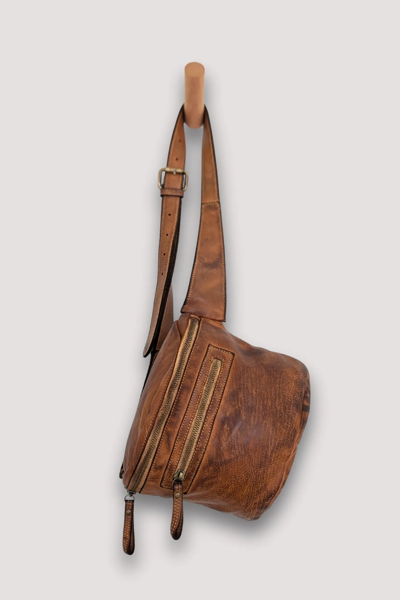 Rider Crossbody Sling Bag - Cognac Rocks - CANADA