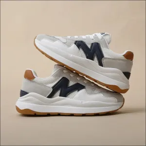 Round Toe Mesh Breathable Athletic Sneakers