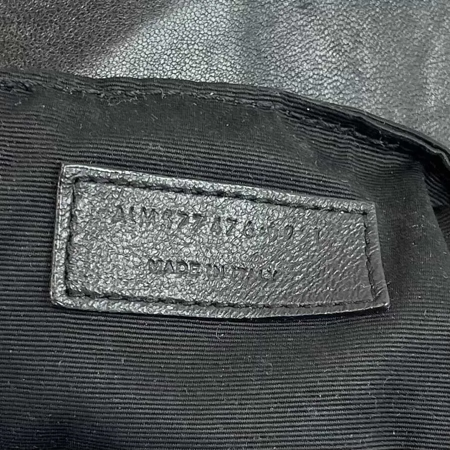 Saint Laurent - Excellent - Loulou Puffer Medium - Black / Silver Shoulder Bag