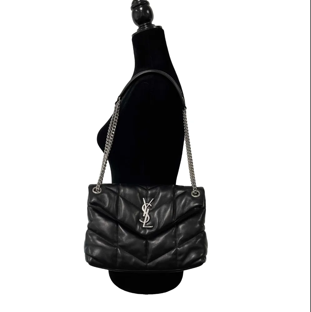 Saint Laurent - Excellent - Loulou Puffer Medium - Black / Silver Shoulder Bag