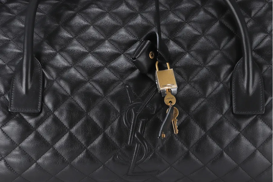 SAINT LAURENT YSL ES GIANT TRAVEL BAG QUILTED LEATHER BLACK COLOR GOLD HARDWARE WITH LOCK&KEYS AND DUST COVER