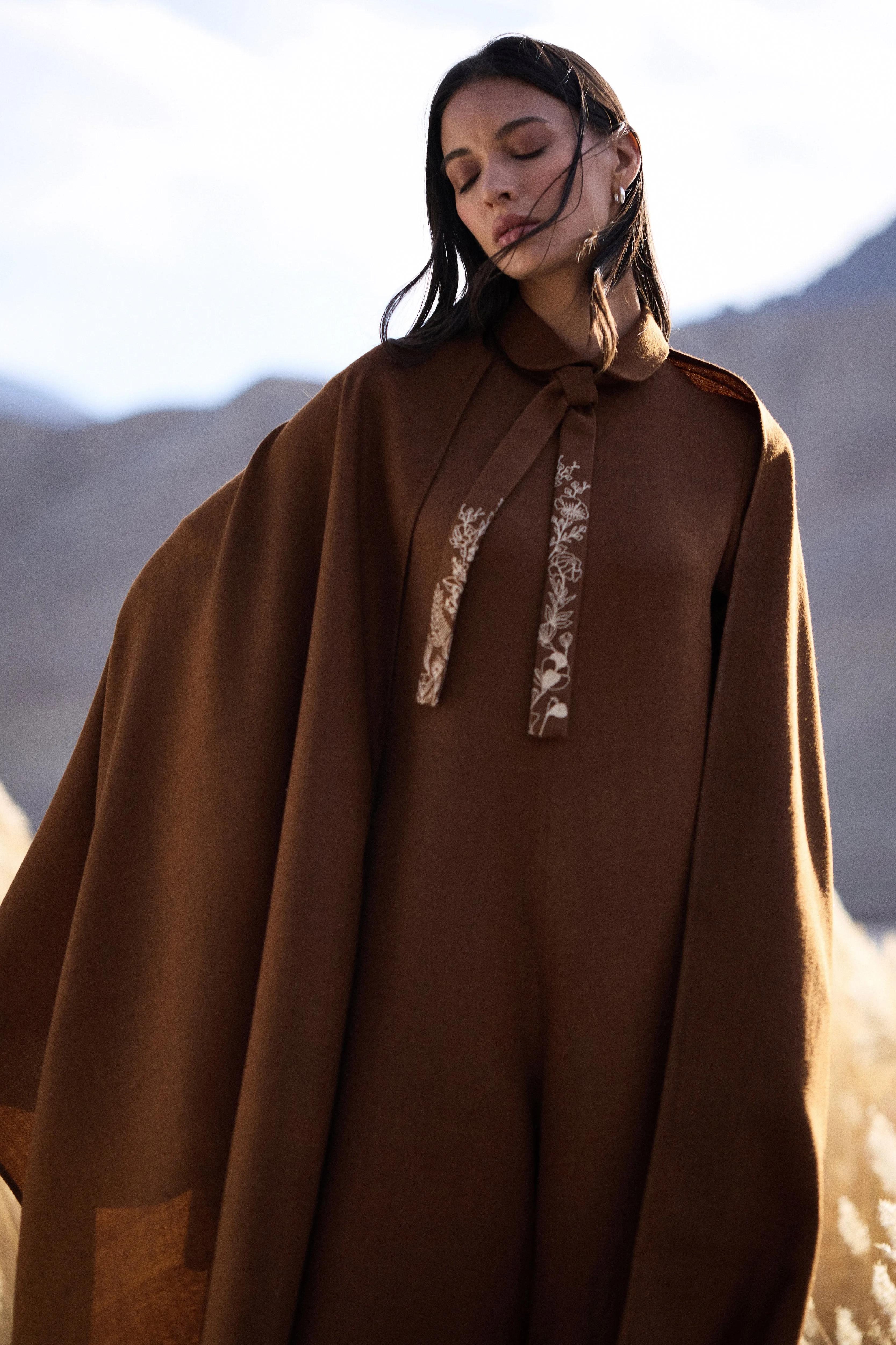 Sand Woollen Shawl (Maple)