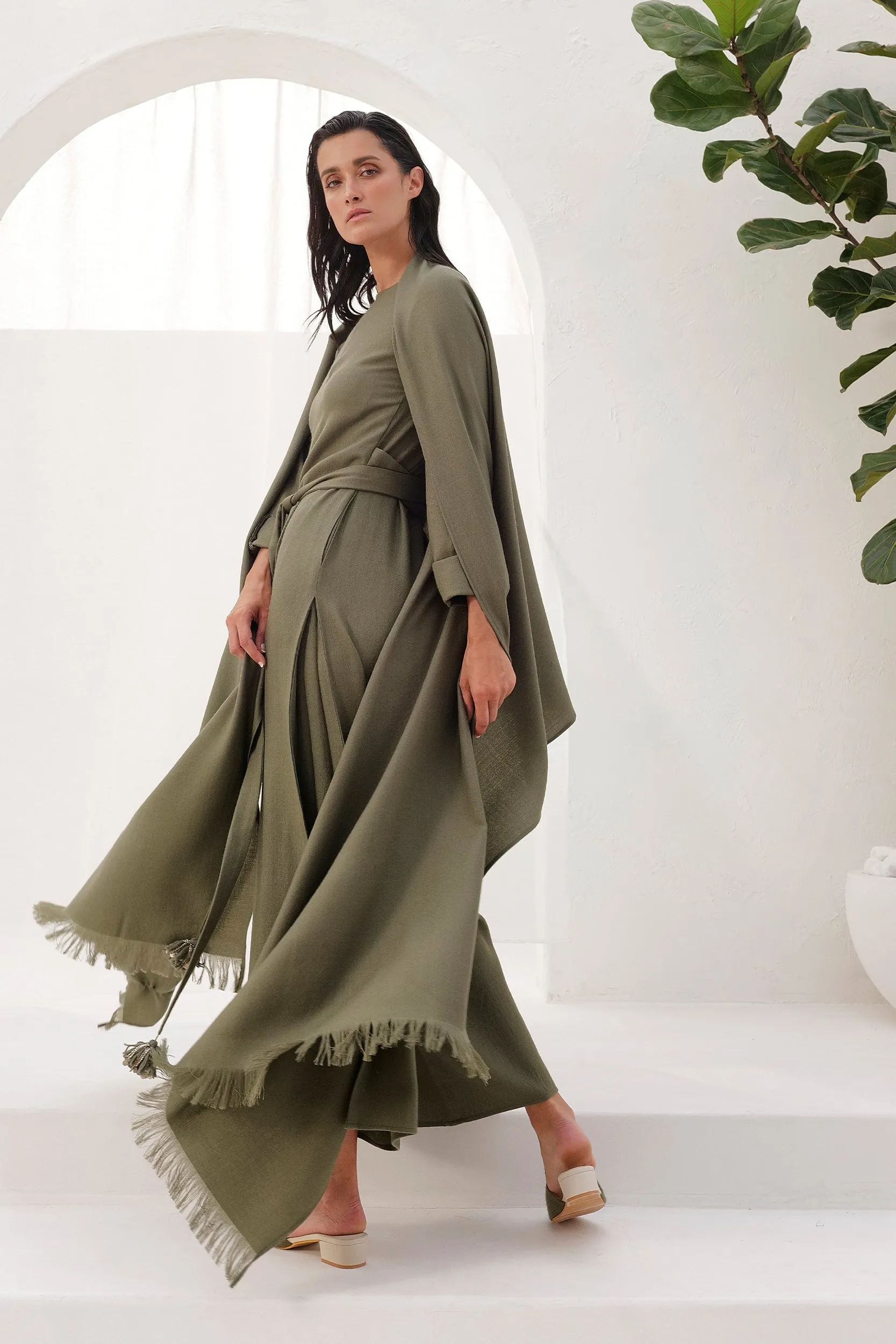 Sand Woollen Shawl (Moss)