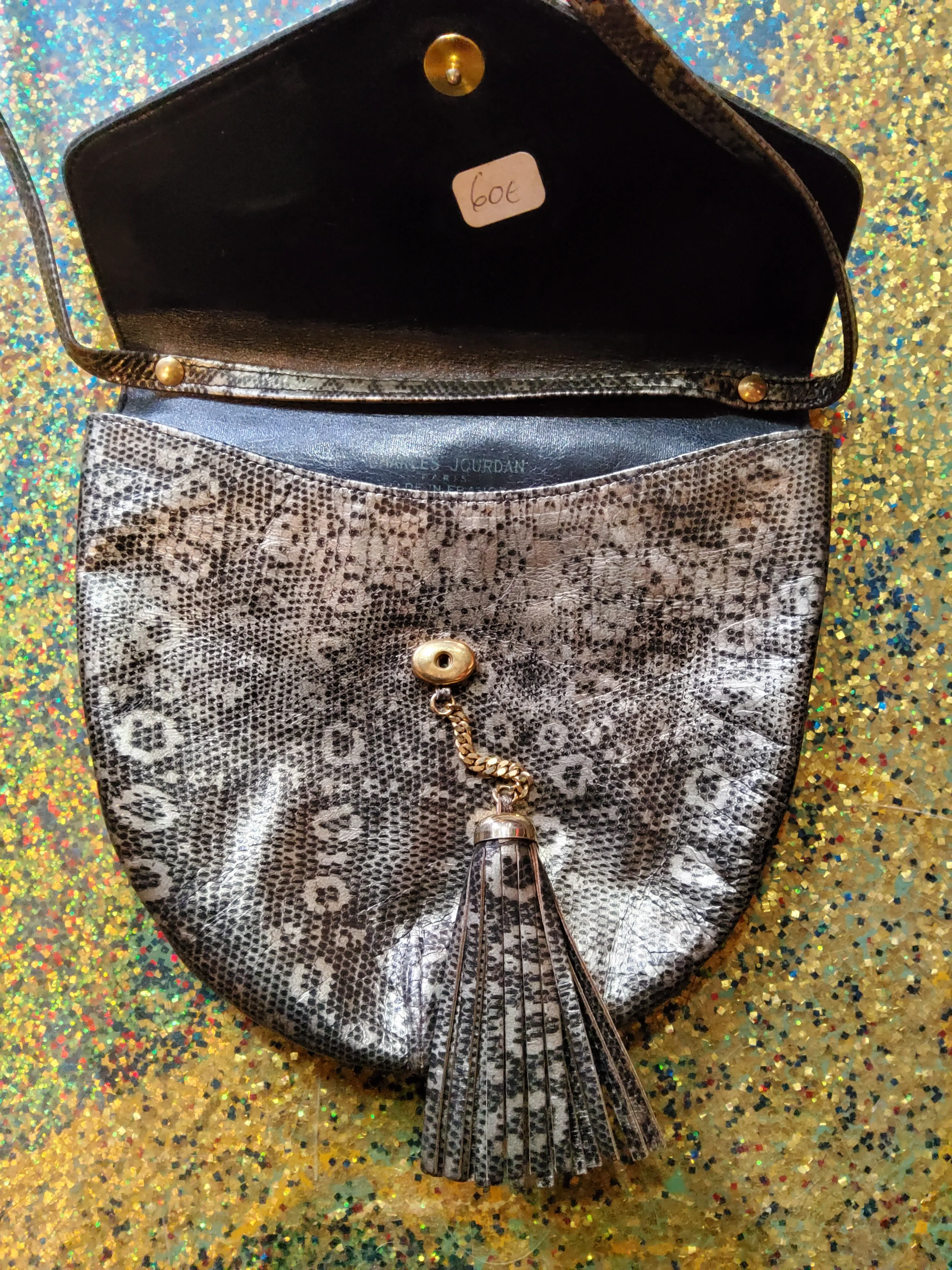 Shoulder bag