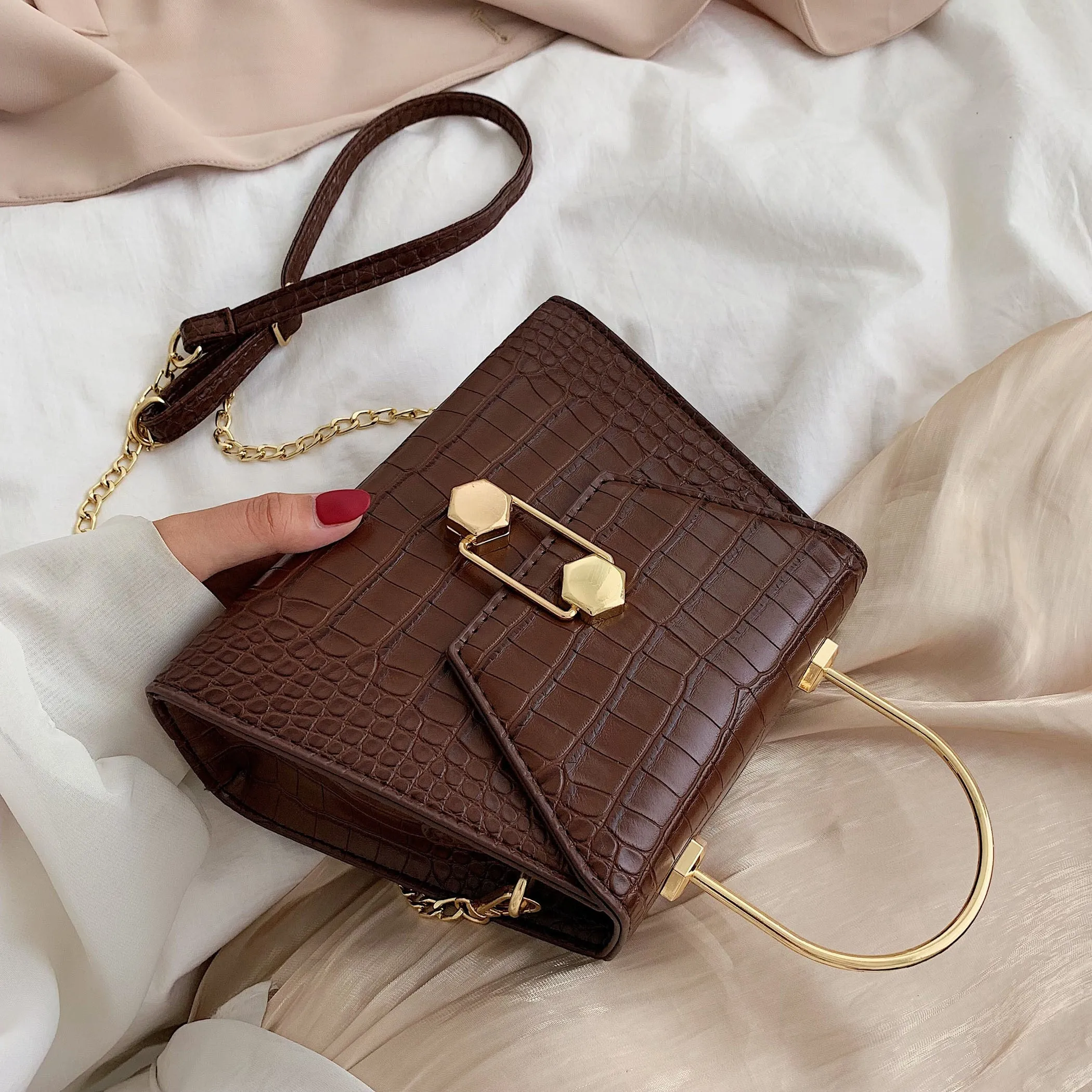 Simplicity Inspired PU Leather Crossbody Handbag