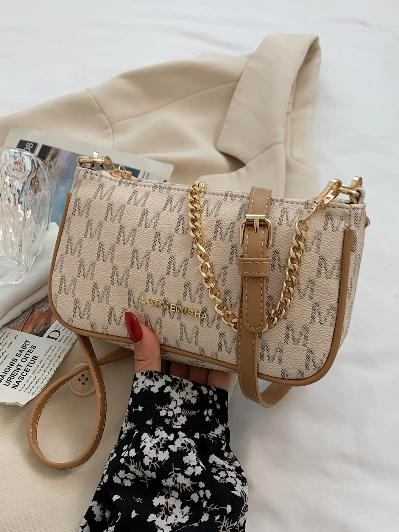 Slogan Graphic Baguette Bag - Brown