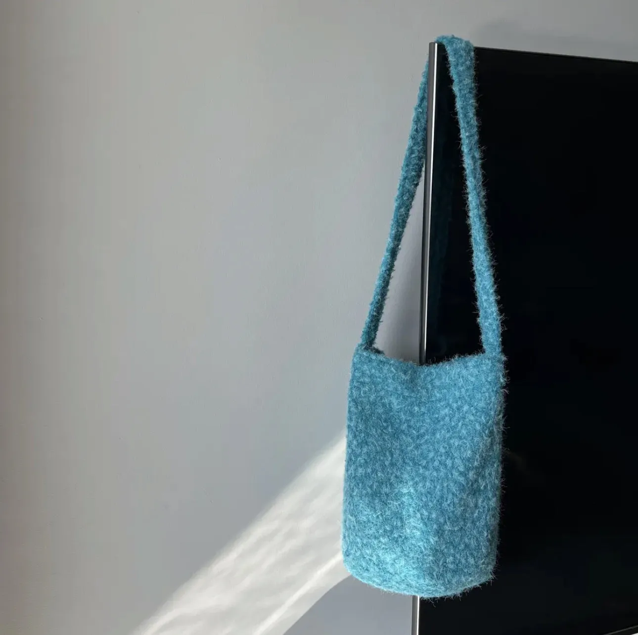 Slouchy Fluffy Soft Glutinous One Versatile Shoulder Bags