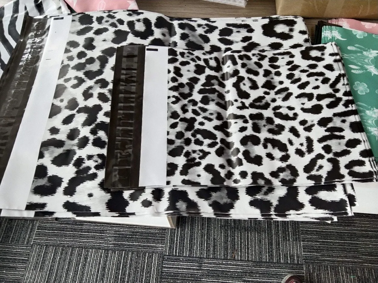 Snow Leopard Polymailers