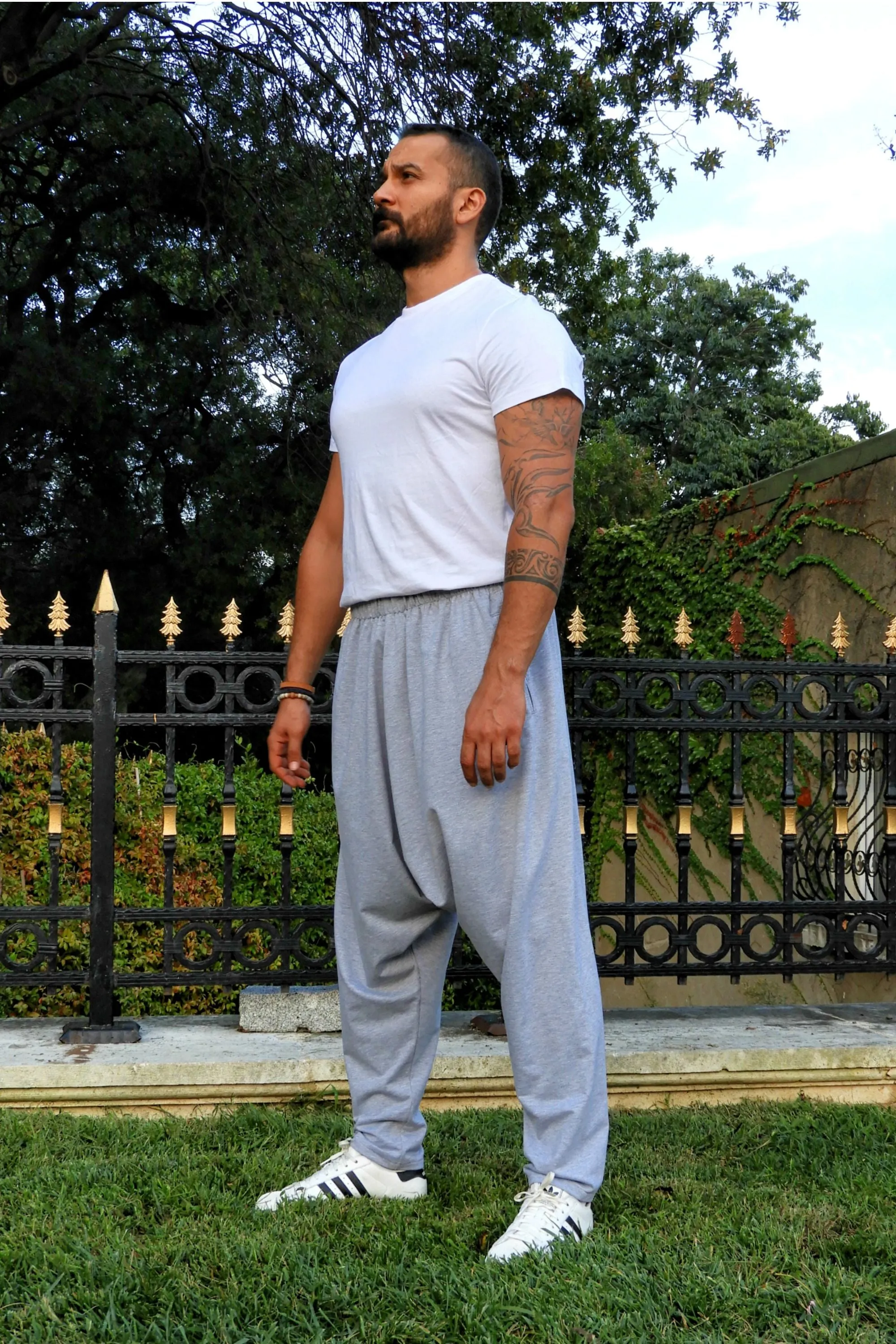 SNOW Men's Harem Pants For Winter (Gray, Red)