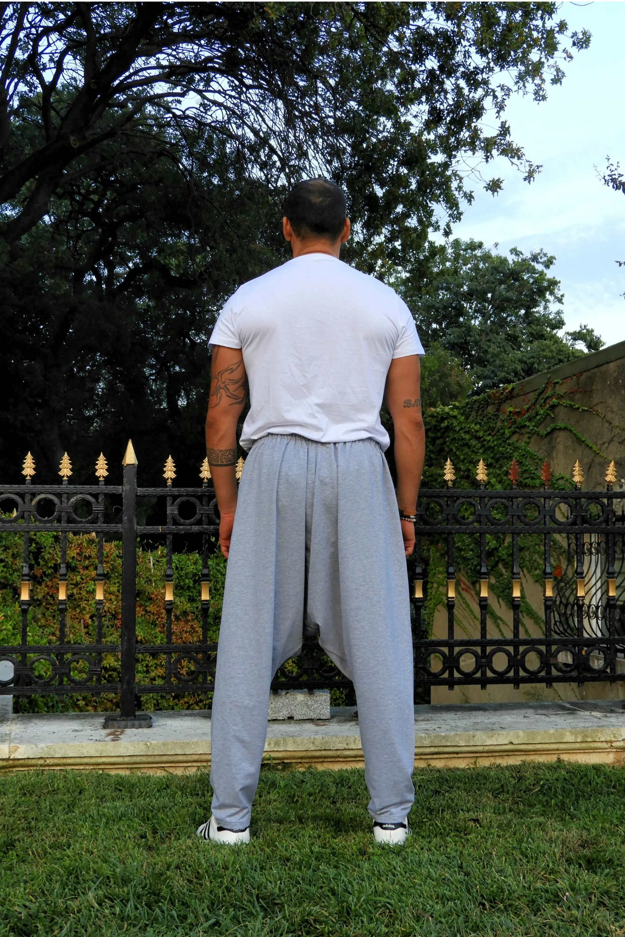 SNOW Men's Harem Pants For Winter (Gray, Red)