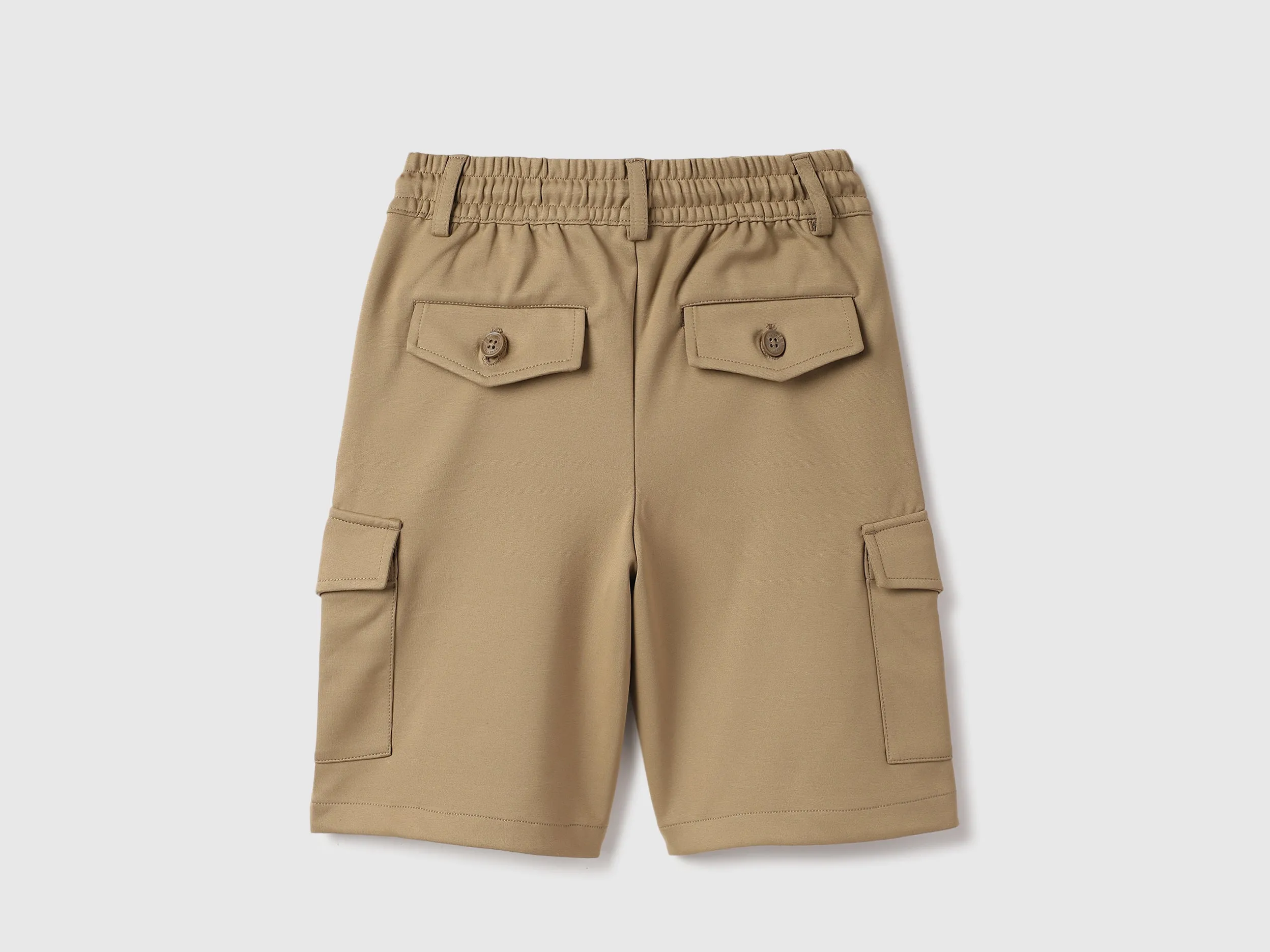 Solid Regular Fit Cargos Shorts