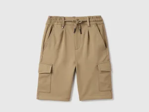 Solid Regular Fit Cargos Shorts