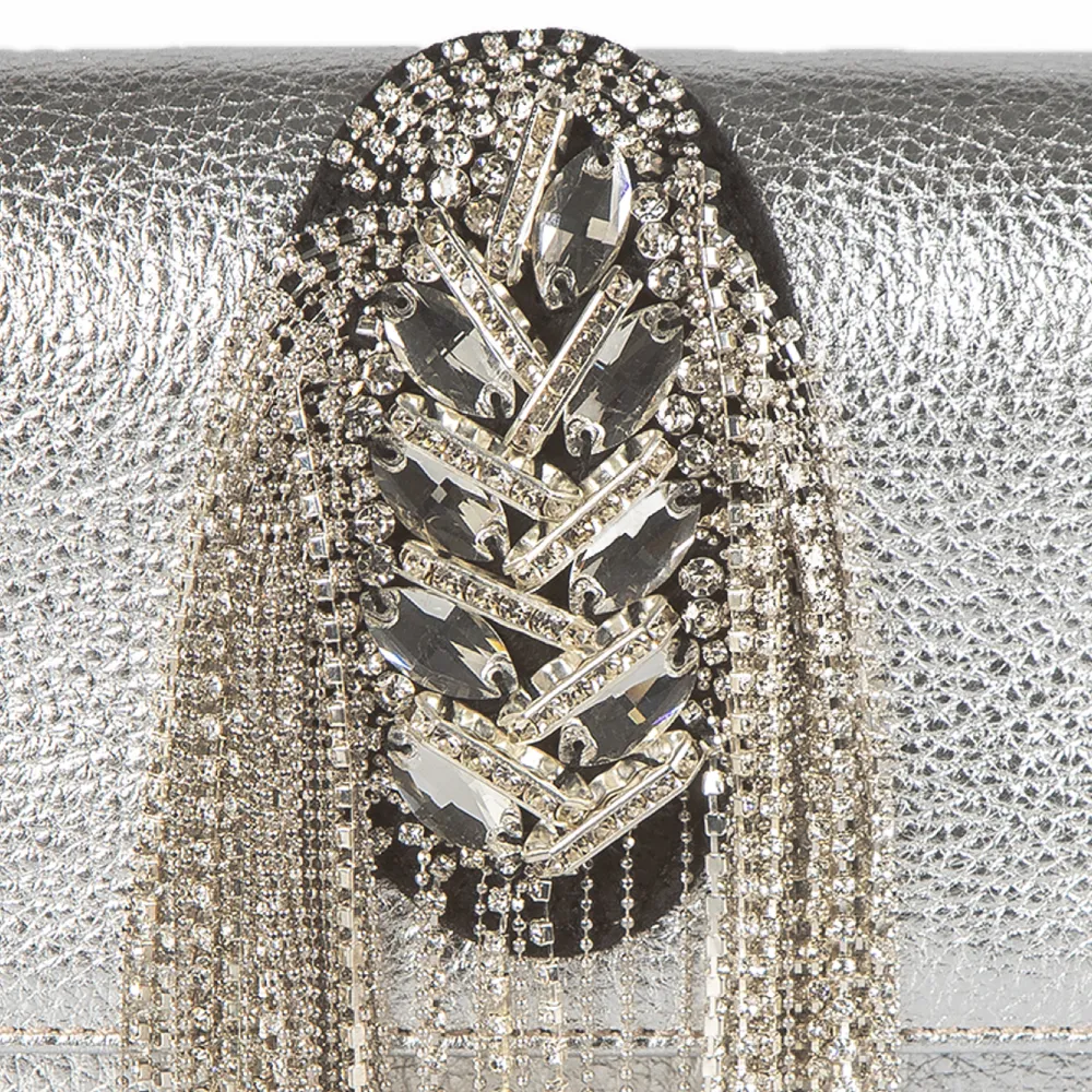 Tassel Embriodered Clutch With A Sling