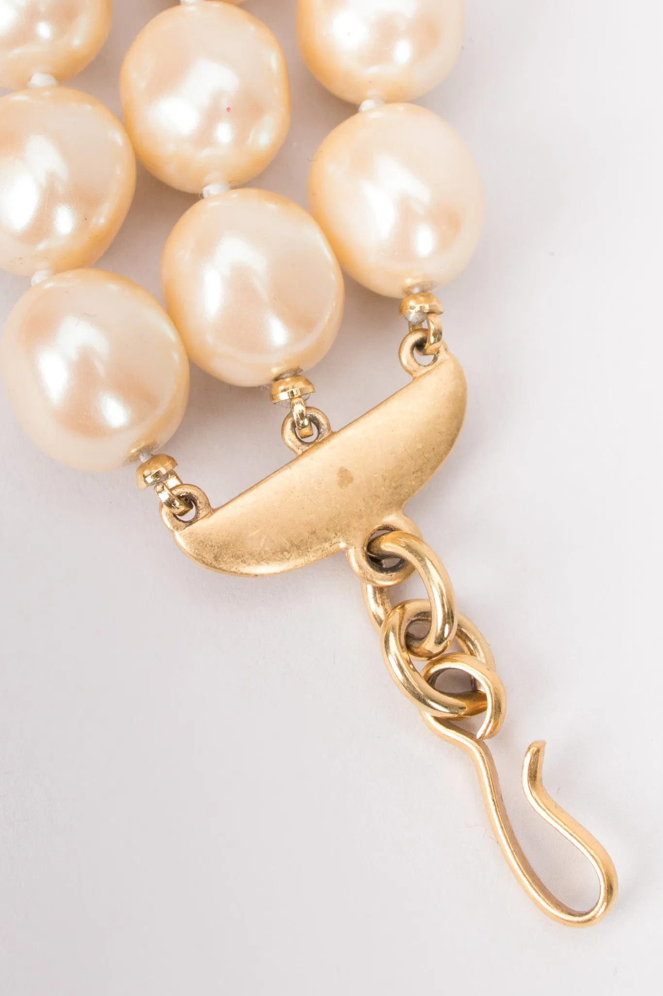 Triple Strand Pearl Choker