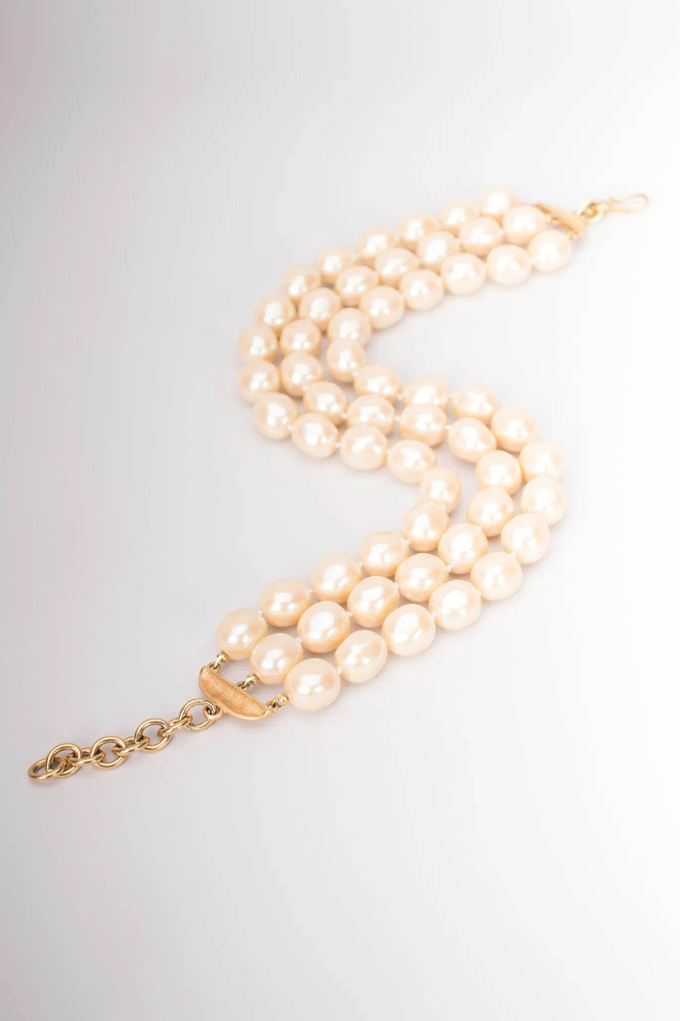Triple Strand Pearl Choker