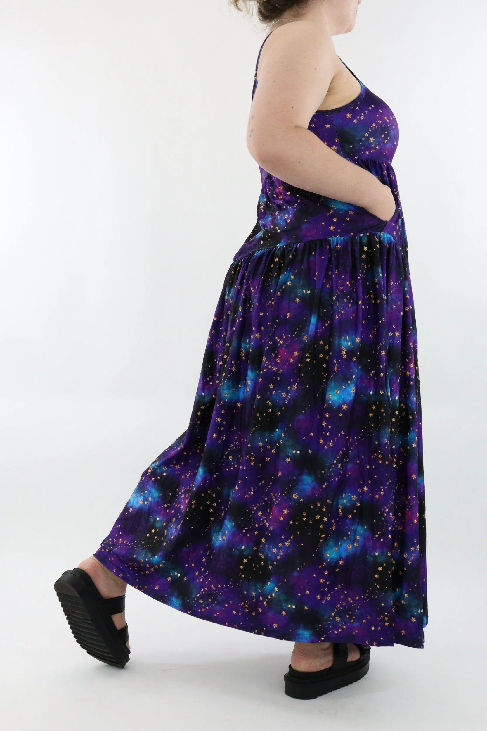 Universe Shimmer - Strappy Maxi Dress - Pockets