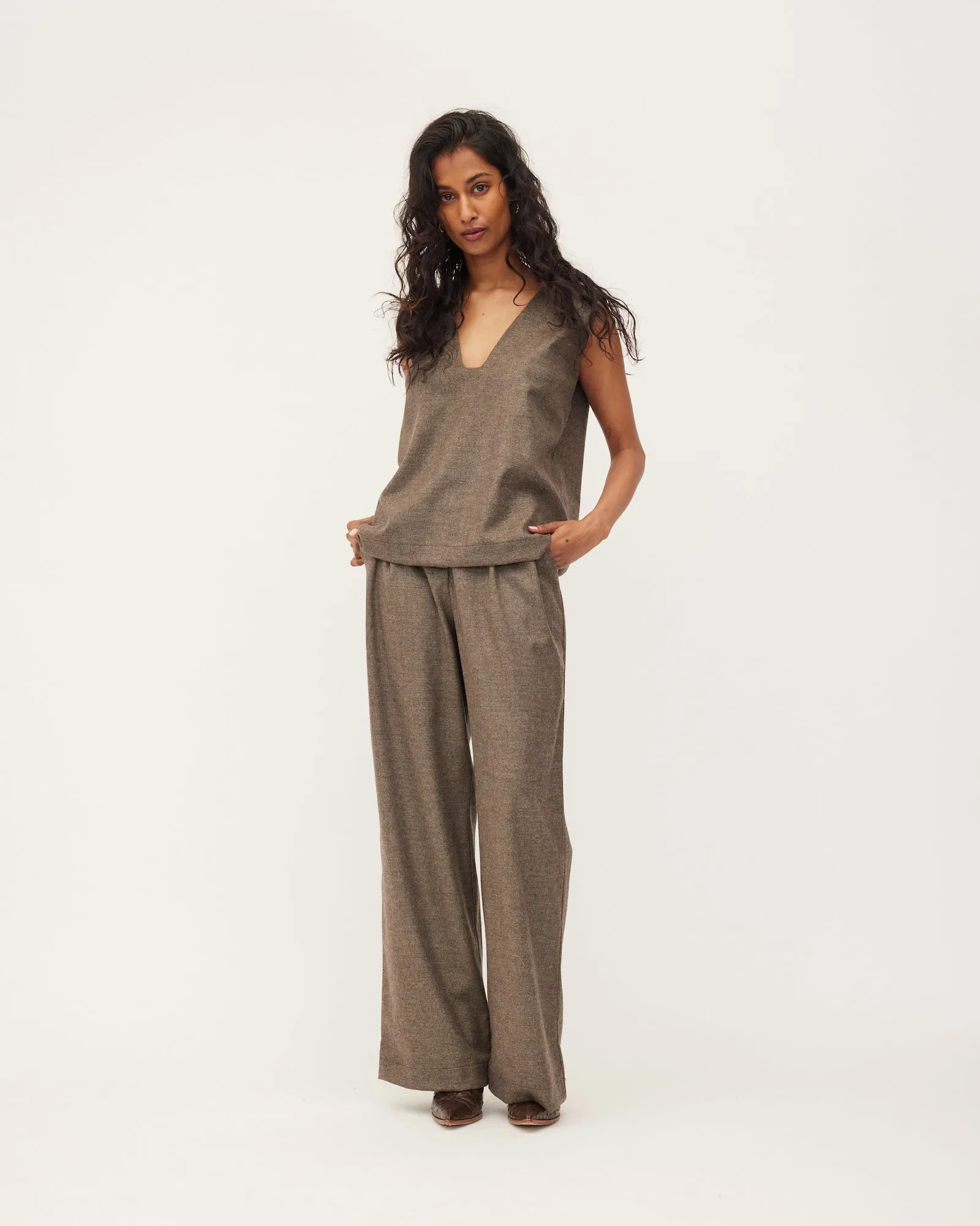 Valerie Vest  | Biscuit Wool