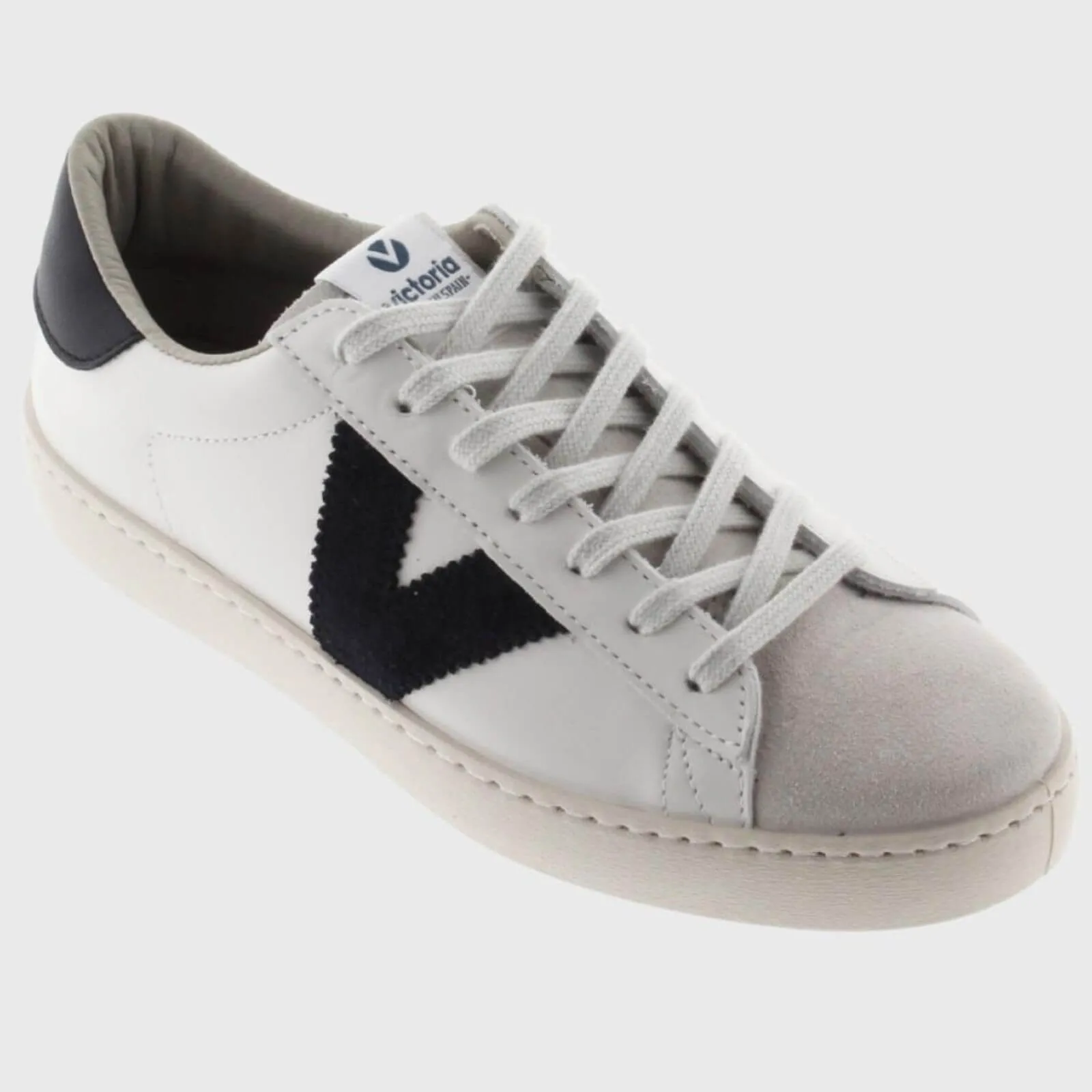 Victoria Berlin Leather Sneakers - Black