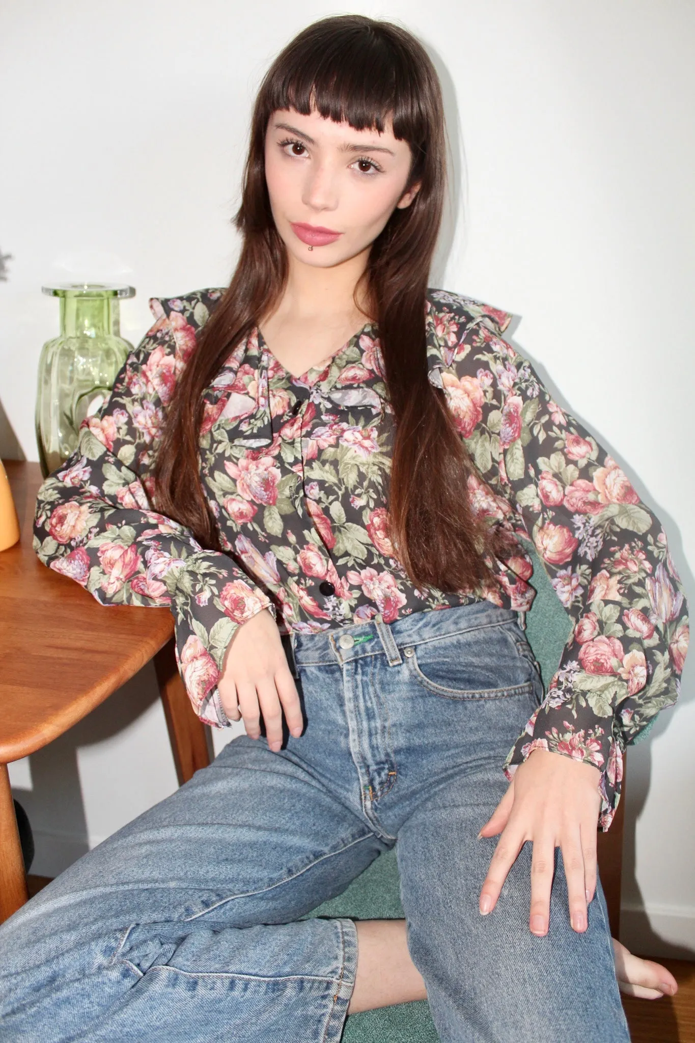 Vintage 90s Dreamy Floral Flutter Blouse (M)