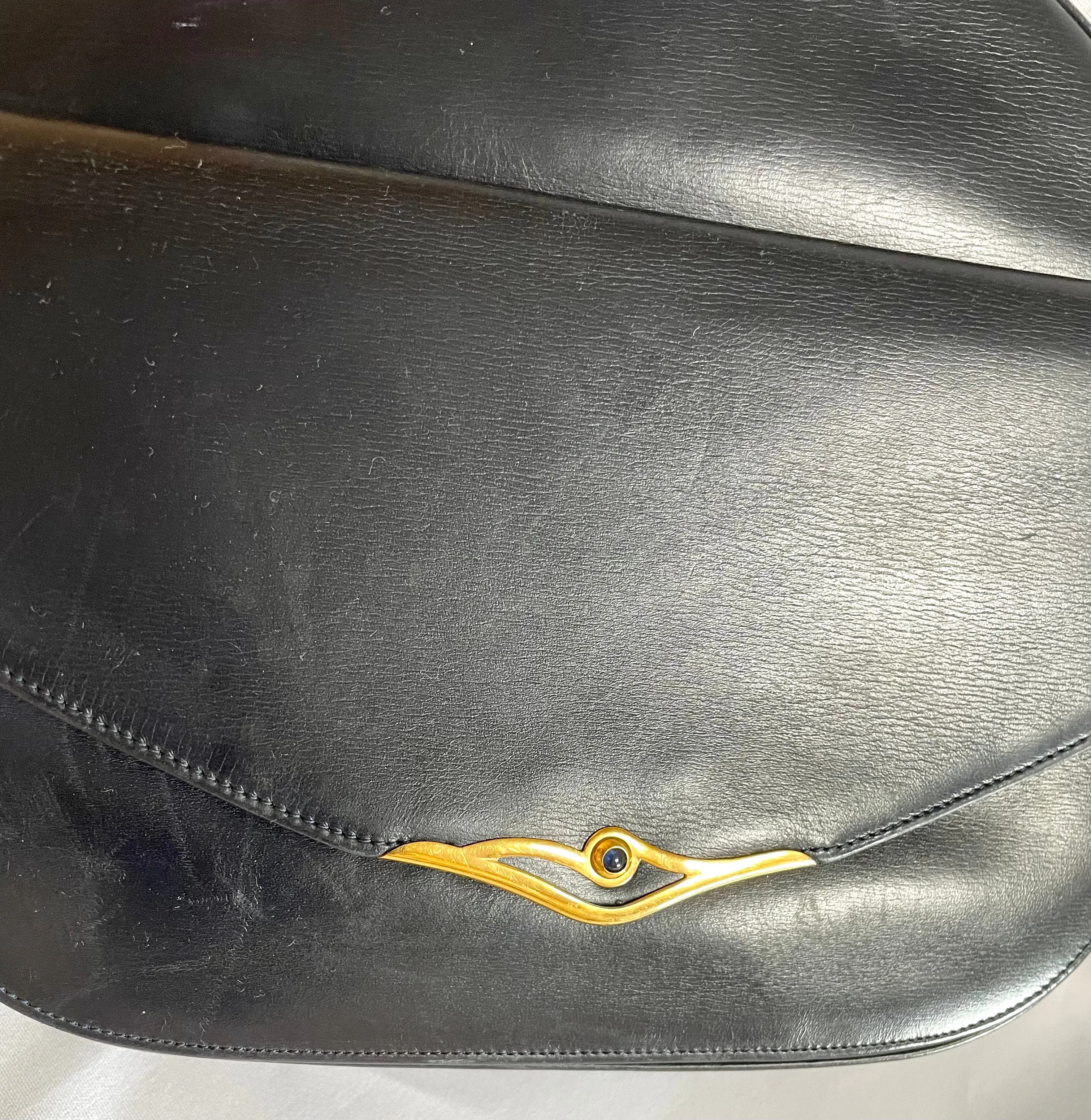 Vintage Cartier navy oval shape shoulder bag with blue stone and golden frame flap. Classic purse from Sapphire line. 050919ac1